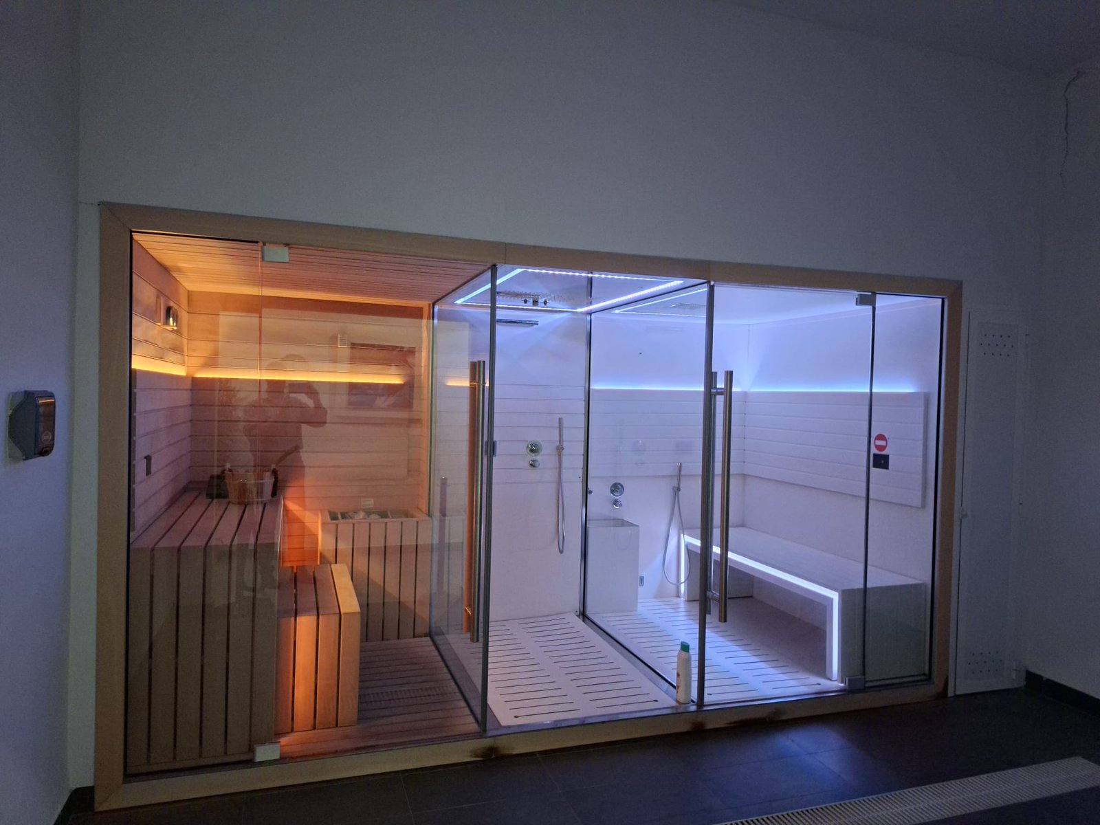 b0f23161-f6e9-4c0a-afc1-bccaadad6b34