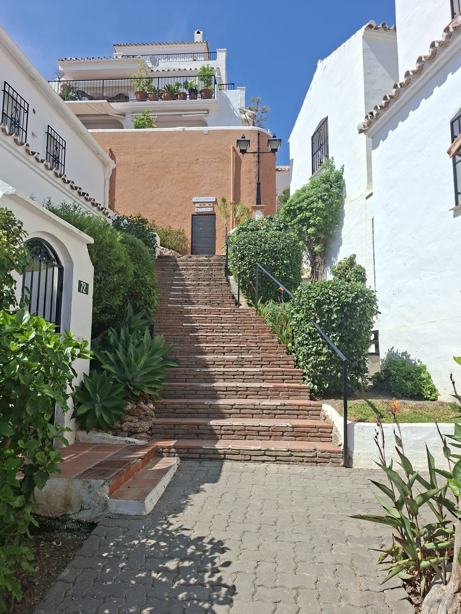 b2bb5b23-af95-4b5f-8e5e-e0da3ba6b131